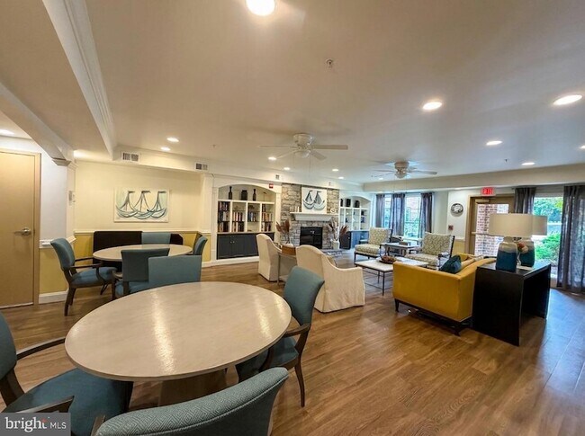 Building Photo - 2905 Saintsbury Plaza