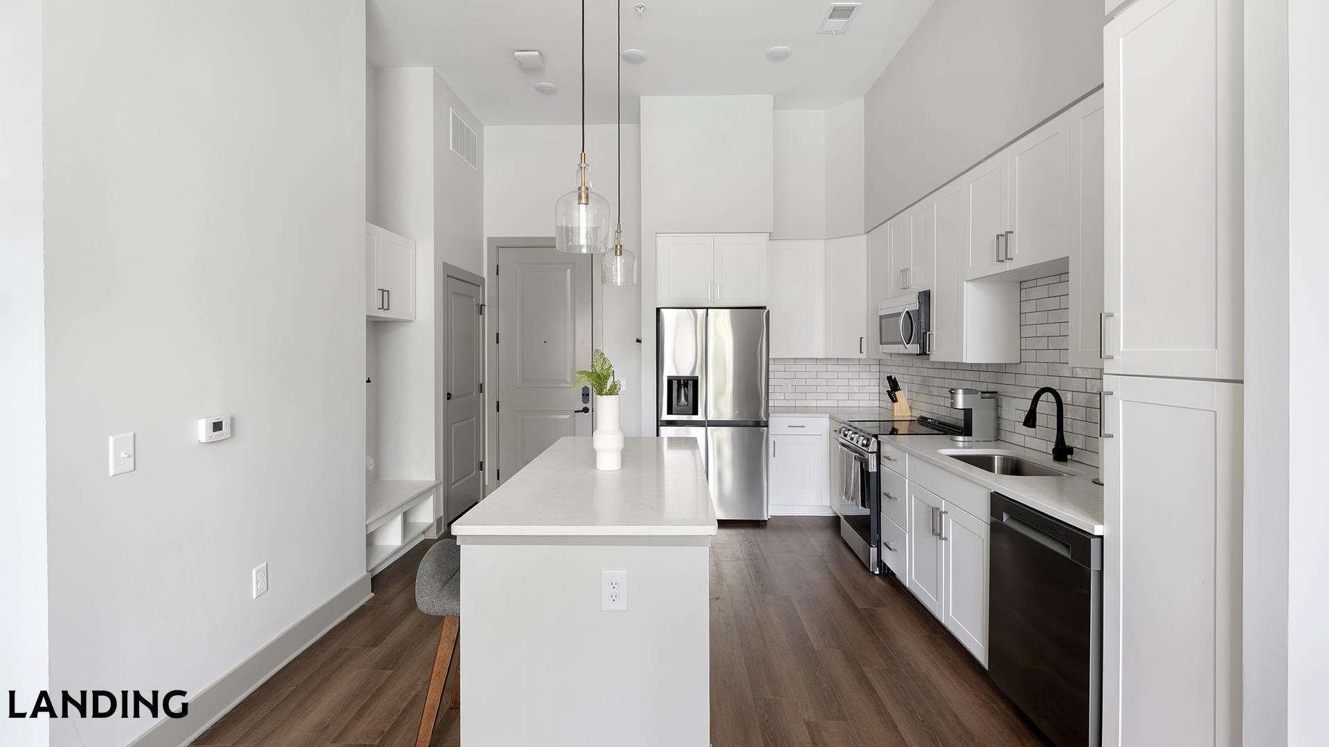 Building Photo - 1310 Hillside Ave
