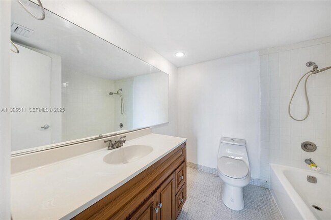 Building Photo - 10700 SW 108th Ave