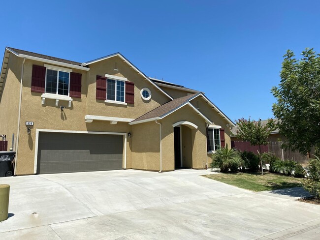 Building Photo - Beautiful home in desirable neighborhood for rent in Visalia CA