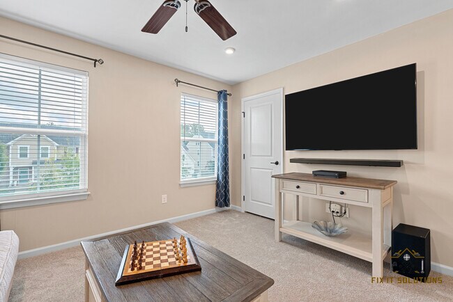 Building Photo - 321 Boltons Mill Pkwy