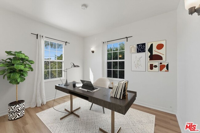 Building Photo - 1335 Redondo Blvd