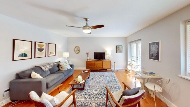 Building Photo - 227 N Dotger Ave