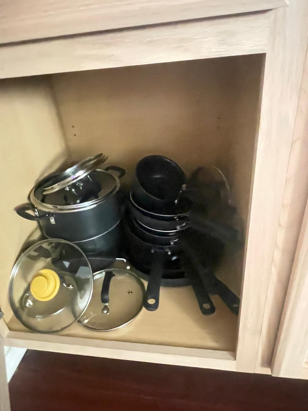 Building Photo - 7001 Sherwood Ave