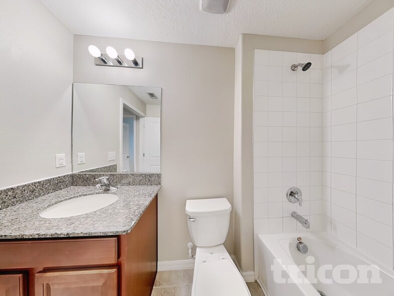 Building Photo - 12742 Lemon Pepper Dr