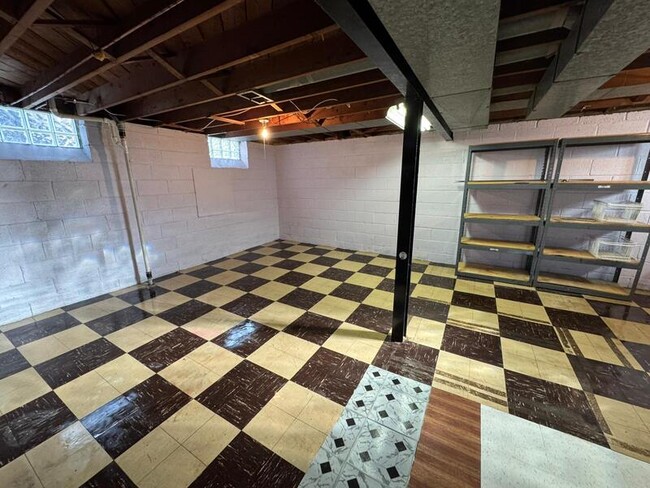 Building Photo - 21029 Blackmar Ave