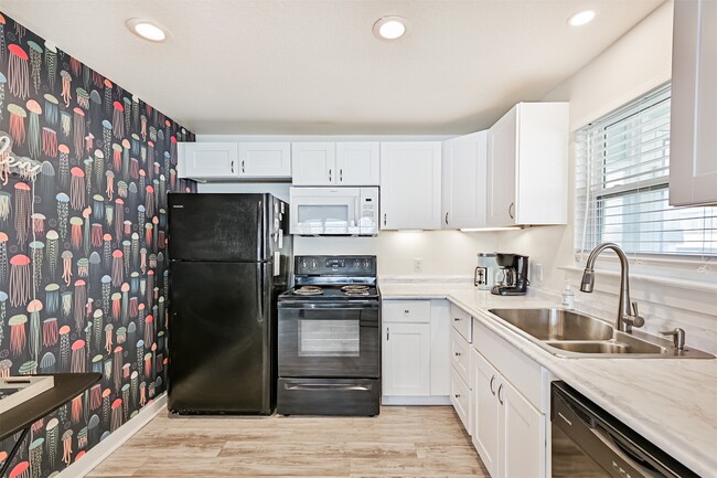 Building Photo - 3806 Concho Key