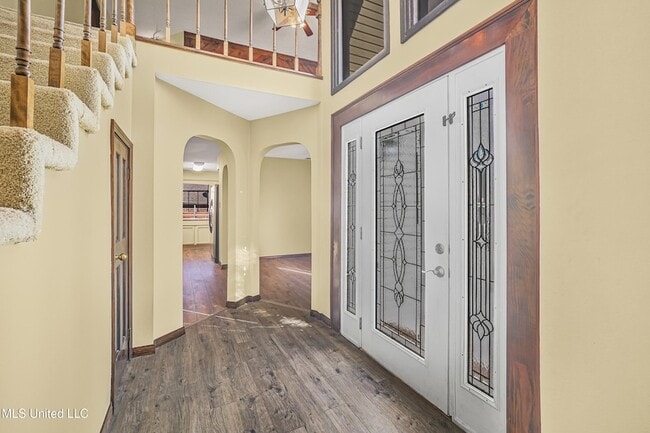 Building Photo - 4409 Shadow Wood Cir