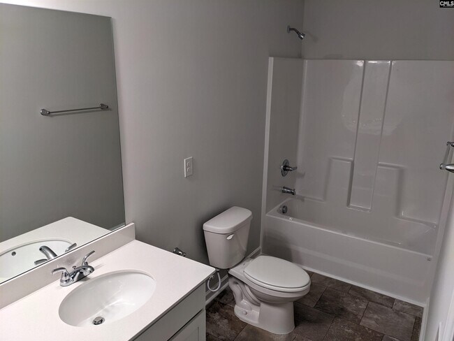 Building Photo - 531 Moresby Wy