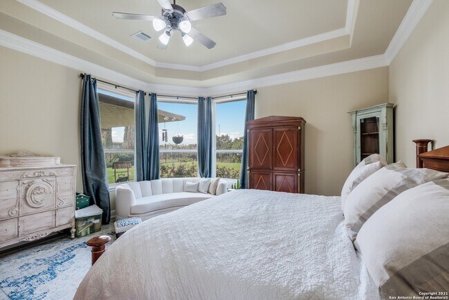 Building Photo - 18211 Branson Falls