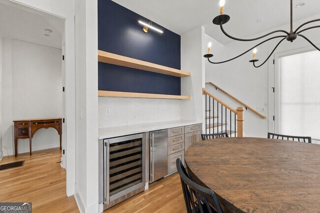 Building Photo - 1150 Blair Ln