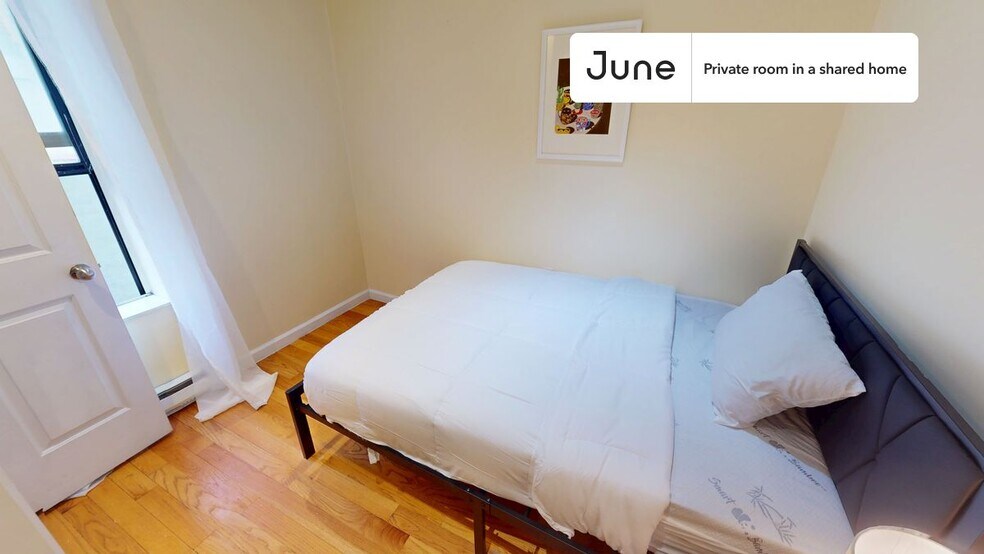 Primary Photo - Private bedroom in 4 bed/1 bath Home