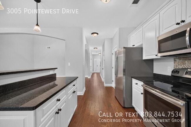 Building Photo - 3005 Pointewest Dr