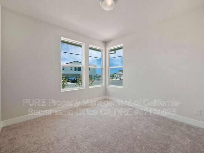 Building Photo - 3190 Highgate Ter Lp