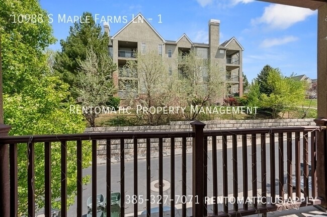 Building Photo - 10988 Maple Farms Ln