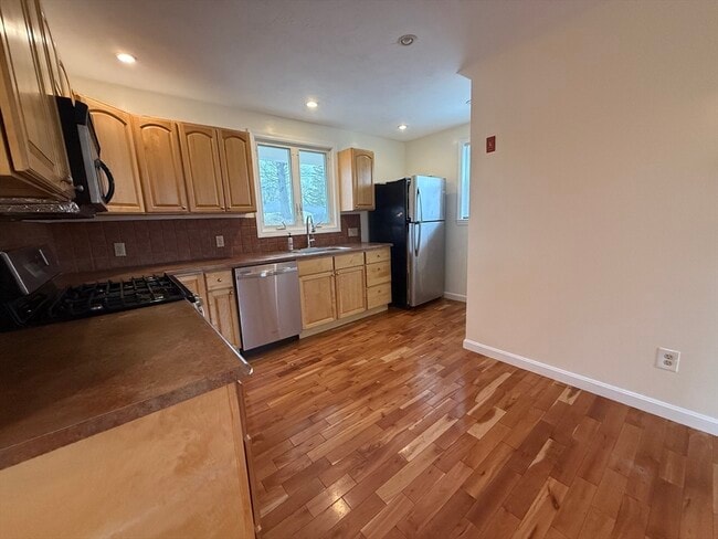 Building Photo - 26 Old Faith Rd