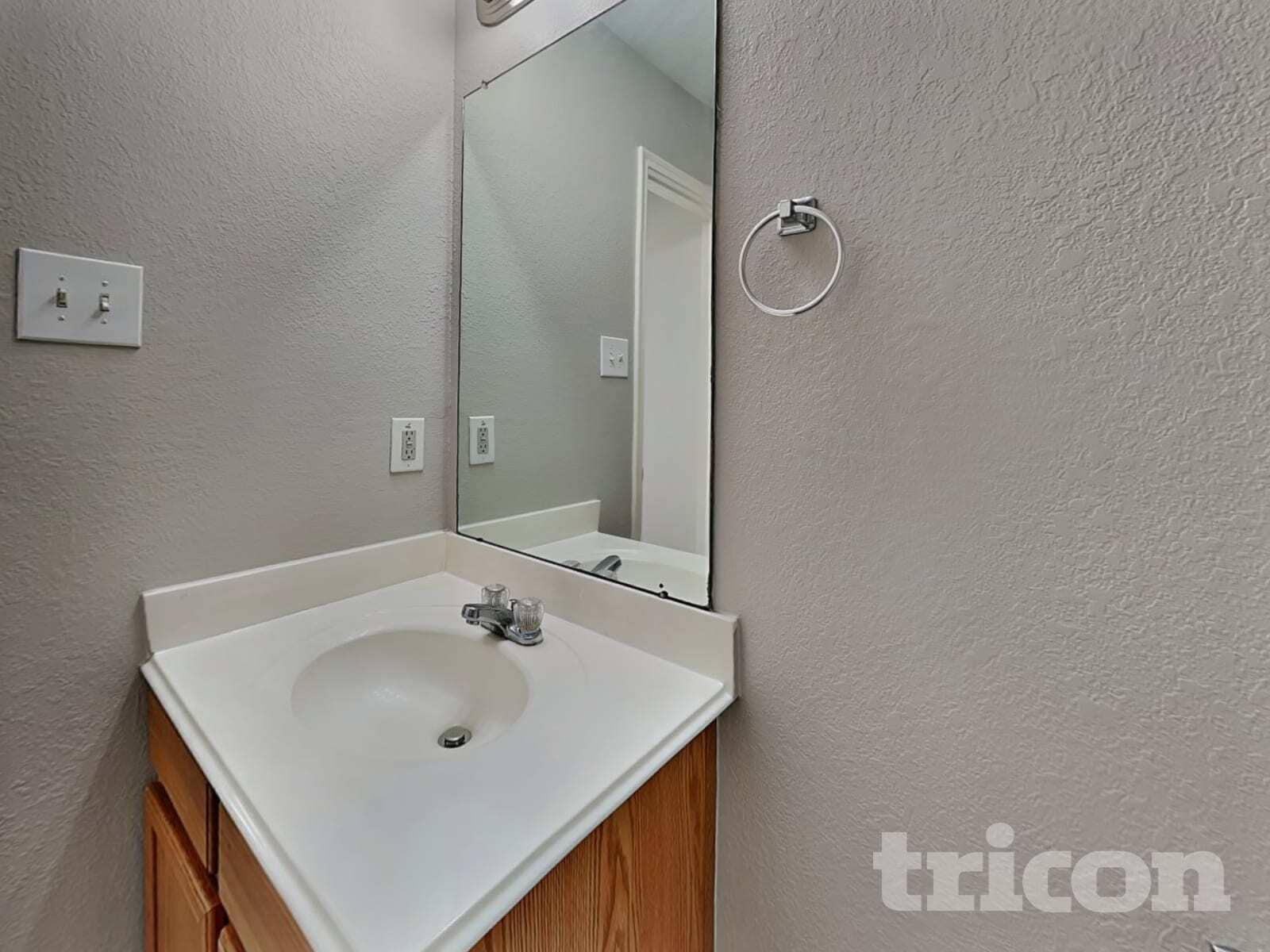 Building Photo - 2642 Skyview Shadows Ct