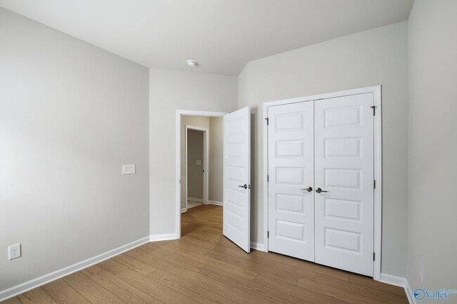 Building Photo - 304 Allene Wy
