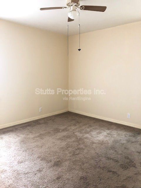 Building Photo - 1938 Shade Ave