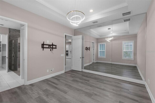 Building Photo - 14144 Moniz Ave