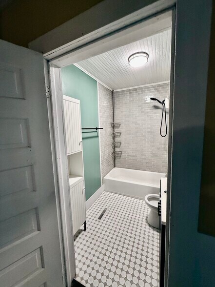 Bathroom 1 - 305 W Kivett St