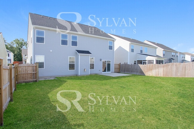 Building Photo - Life Just Got Better!