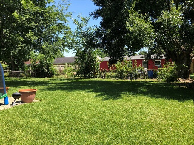 Primary Photo - 4114 Dacca Dr