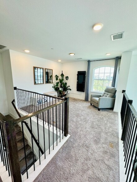 Building Photo - 1036 Switchgrass Ln