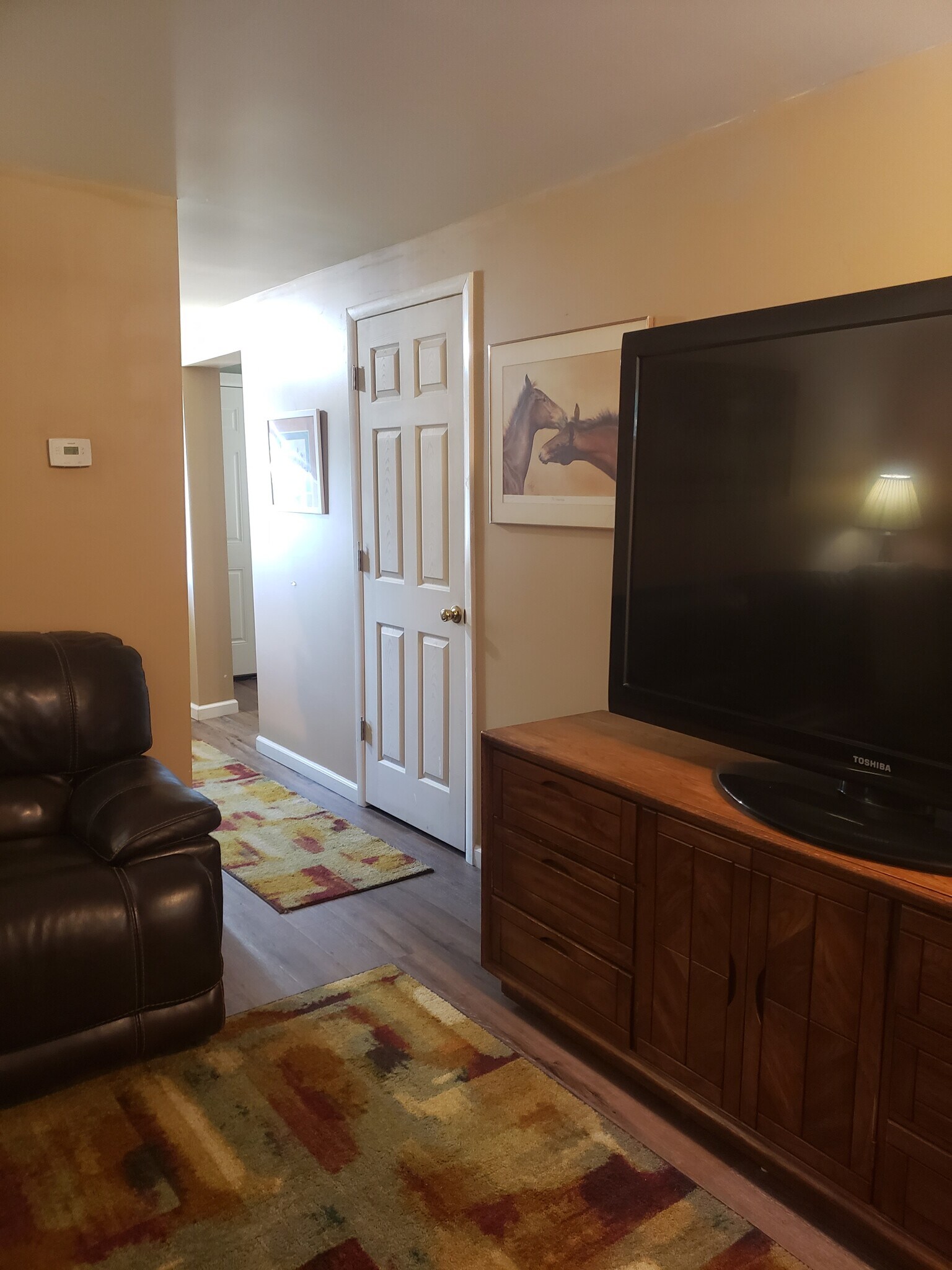 living room to hall - 10 East State Street