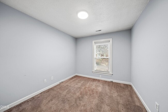 Building Photo - 6115 Highcastle Ct