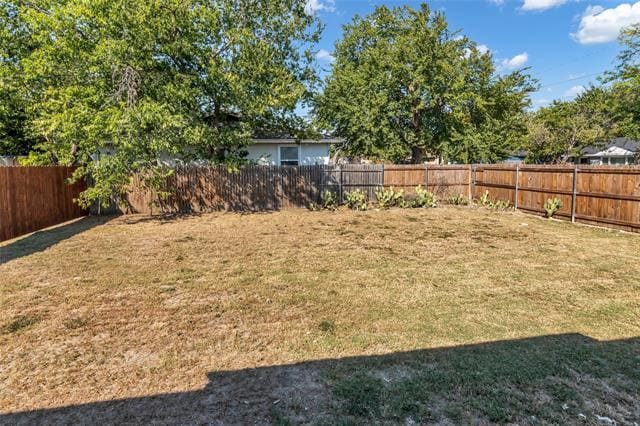 Building Photo - 5831 Dana Dr
