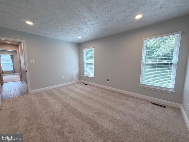 Building Photo - 917 Cypress Point Cir