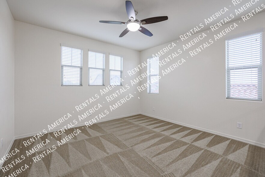 Building Photo - 21948 N 98th Dr