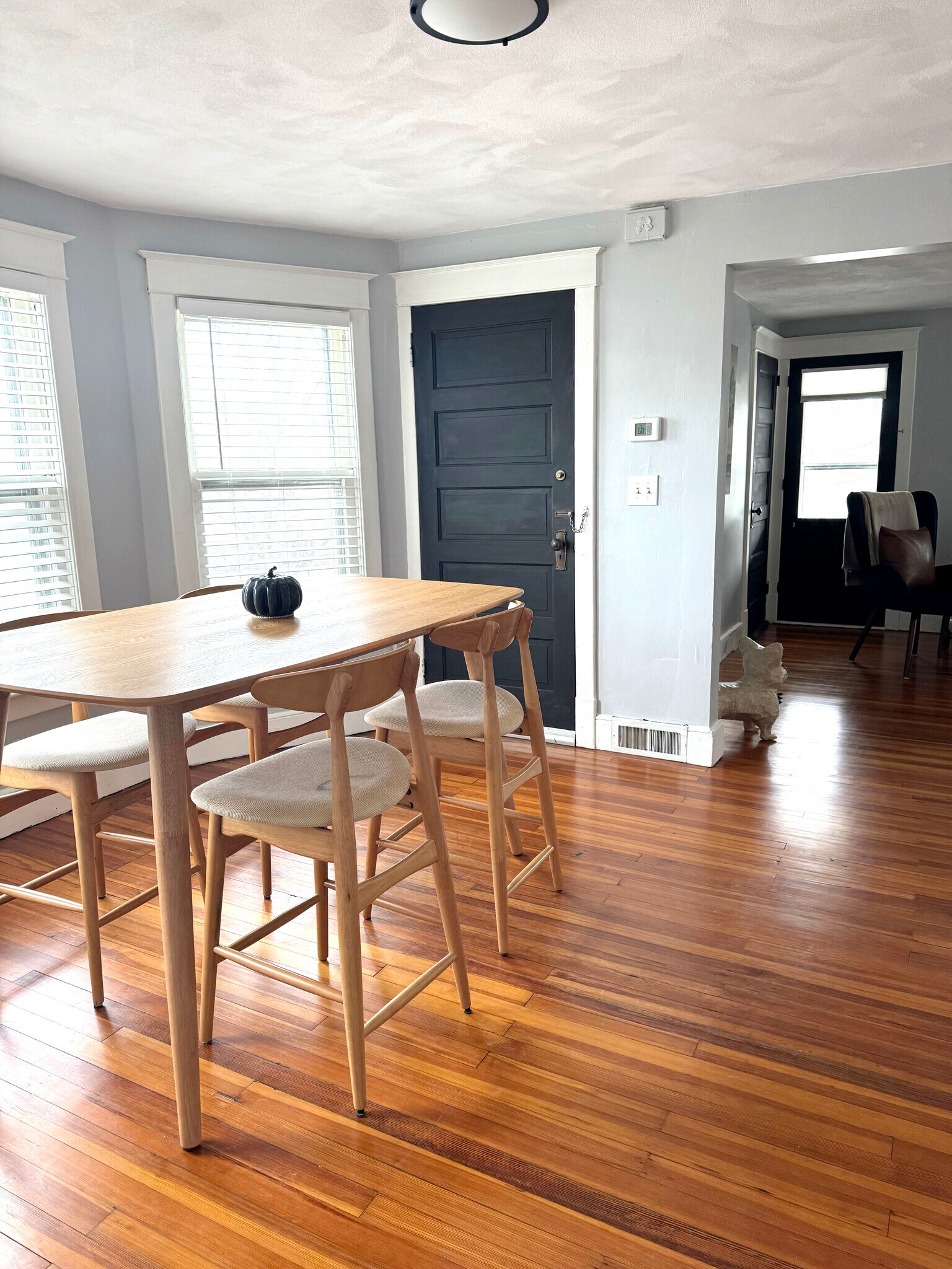 Building Photo - 113 Crestmont Rd