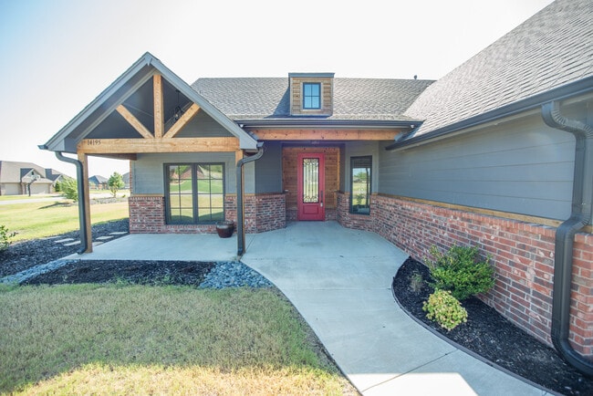 Building Photo - 14195 N 54th E Ave