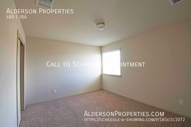 Building Photo - 864 Foxfire-