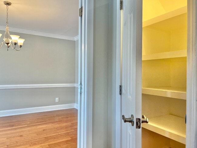 Building Photo - SPACIOUS INSIDE AND OUT!