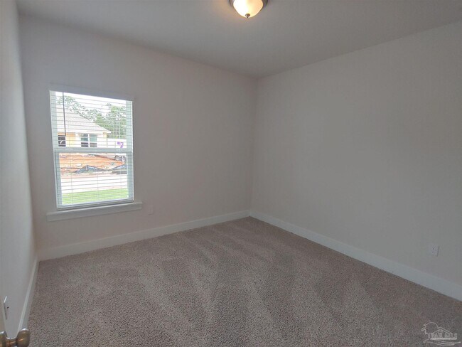 Building Photo - 12568 Windsor Dr