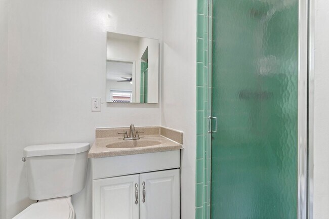 Building Photo - Stylish 3-Bedroom Home with Great Indoor-Outdoor Living