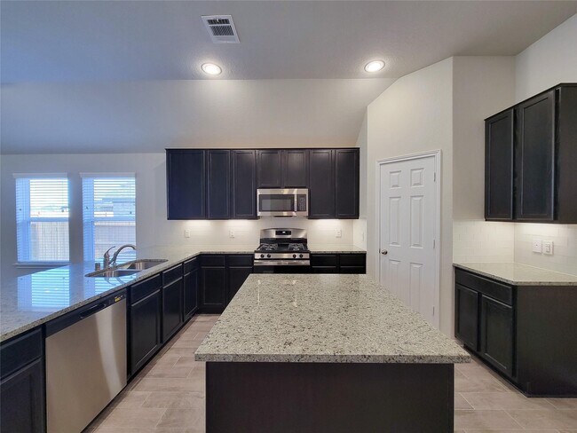 Building Photo - 8310 Cape Martin Ln