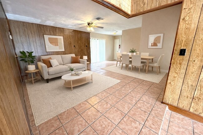 Building Photo - 3619 Kilkenny Dr