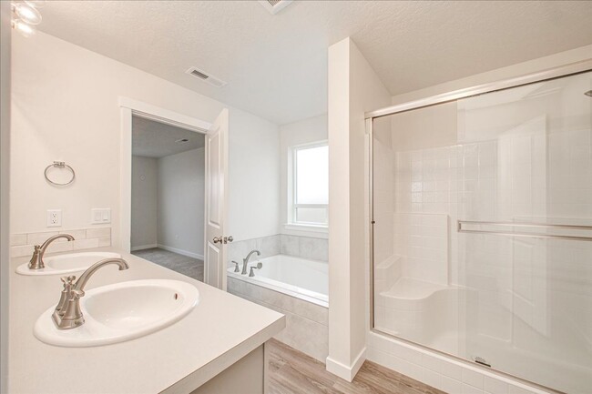 Building Photo - New Construction Nampa Home - Close to fre...