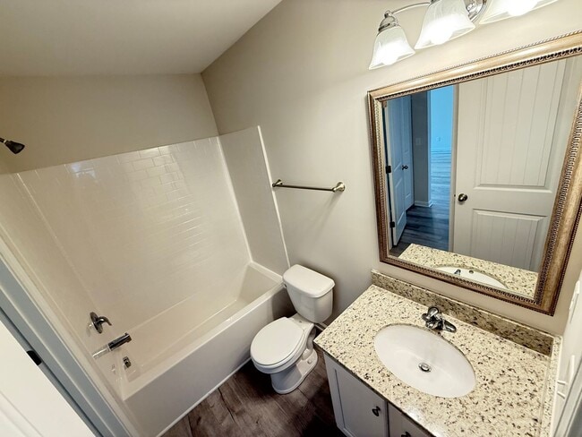 Building Photo - 960 Madrid Ct