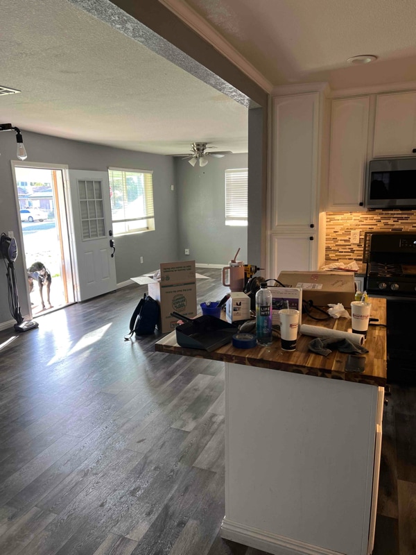 Building Photo - 606 E B St