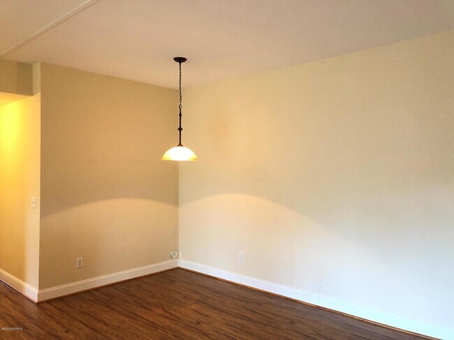 Building Photo - 119 Covil Ave