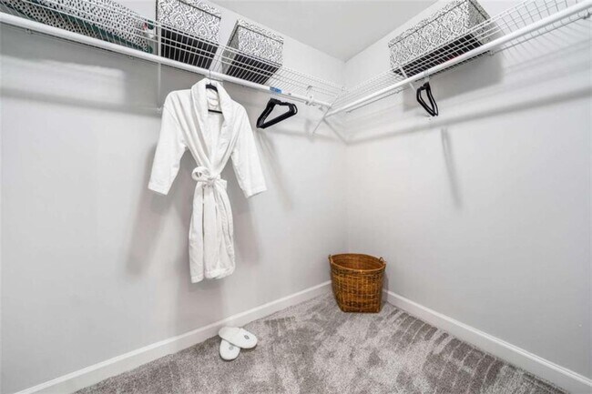 Building Photo - 745 Princeton Mill Run