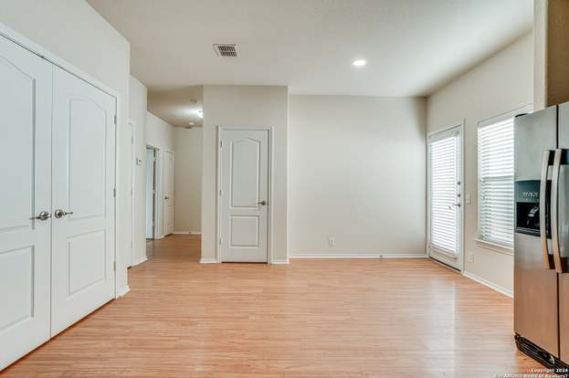 Building Photo - 8519 Pecan Cross