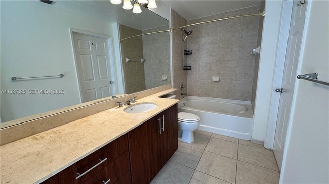 Building Photo - 2401 NE 65th St