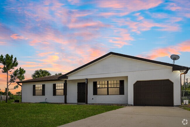 Building Photo - 1600 Palatka Rd SE