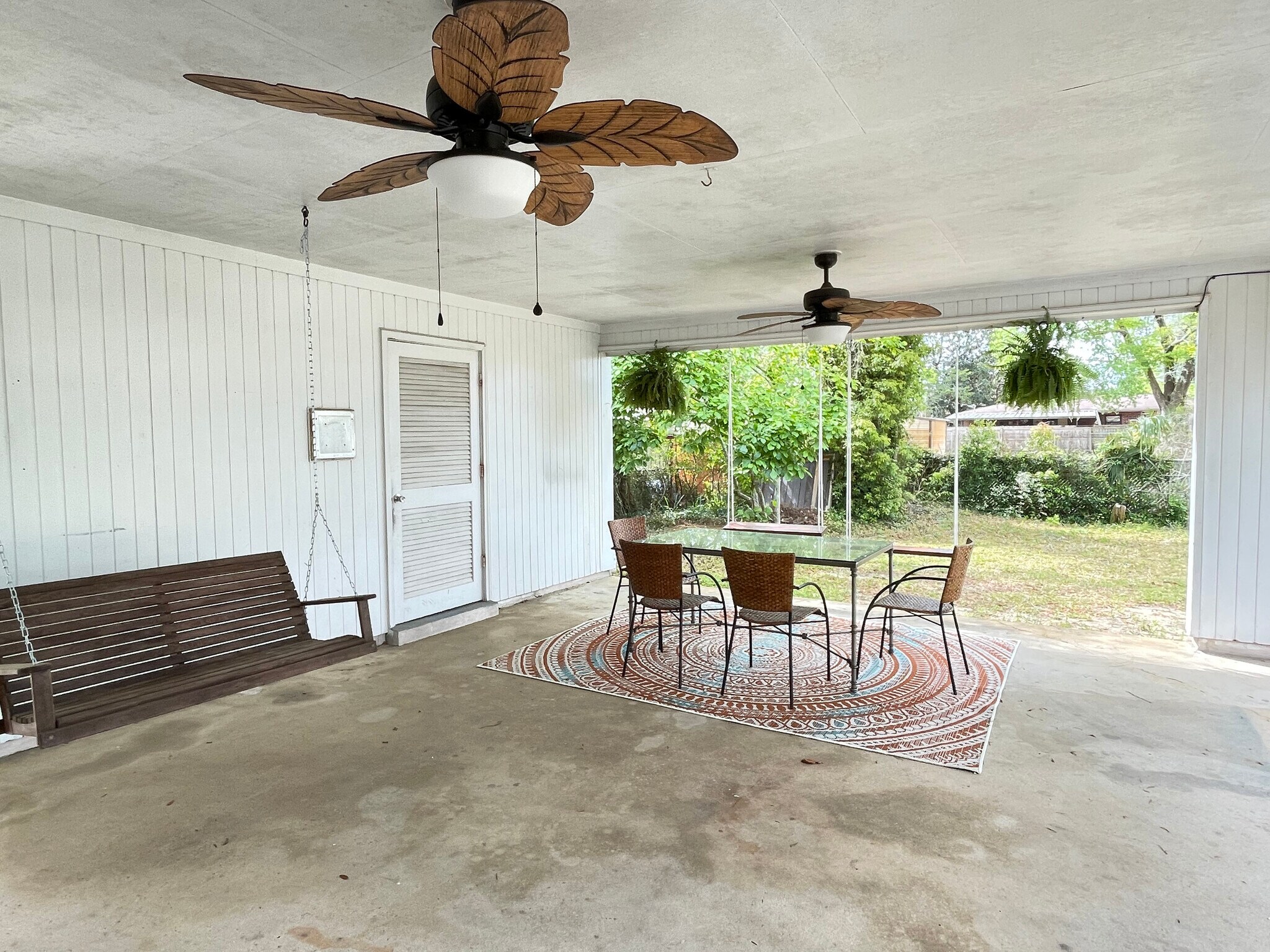 Patio/Laundry area (Fenced) - 602 Ferretti Ave